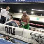 Enobong "The Nigerian Gentleman" Umohette flooring Silva in the 3rd round. PHOTO: Ace Media productions