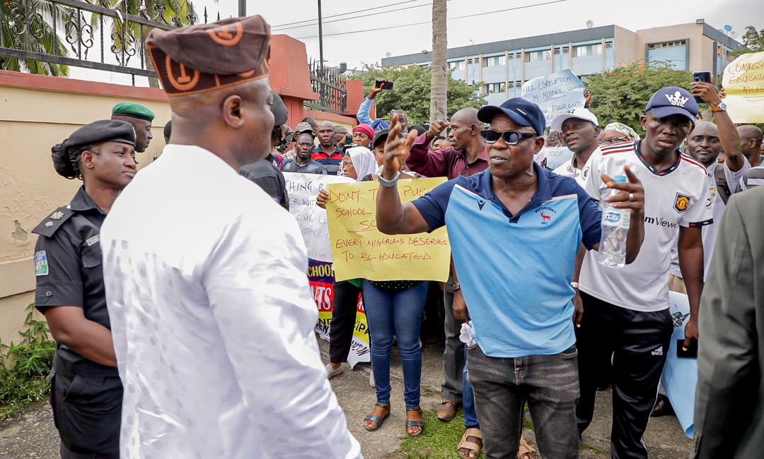 Lagos Assembly Intervenes in Model College Fee Hike As Parents Protest