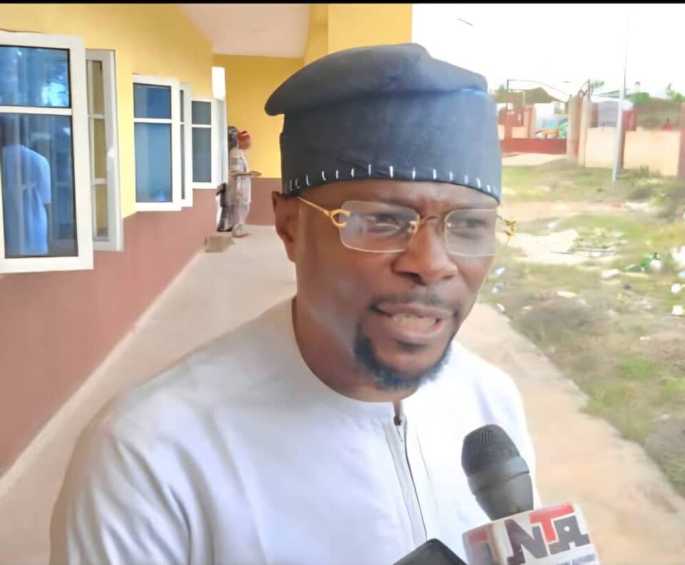 Otunba Olusola Orelaja, DG, Oduduwa Support Organisation